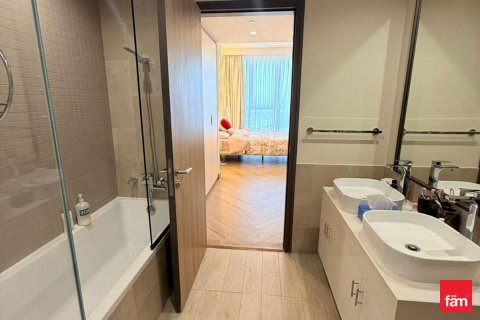 Lägenhet uthyres i Al Kifaf, Dubai, UAE 3 sovrum, 165.3 kvm Nr. 646886 - fotografi 15