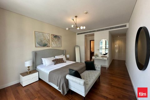 Lägenhet uthyres i Al Wasl, Dubai, UAE 3 sovrum, 208 kvm Nr. 646887 - fotografi 15