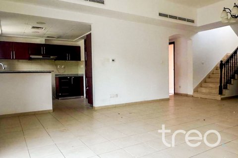 Villa à louer à Arabian Ranches, Dubai, EAU 3 chambres, 212.56 m2 № 758905 - photo 2