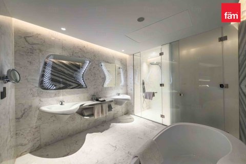 Apartament në Business Bay, Dubai, Emiratet e Bashkuara Arabe 1 dhomë gjumi, 106.6 m2. № 645547 - Foto 11