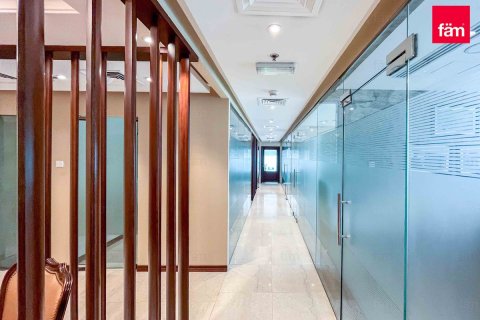 Зняти в оренду офіс в Бизнес-Бэй, Дубай, ОАЕ 246м2, № 645548 - фото 7