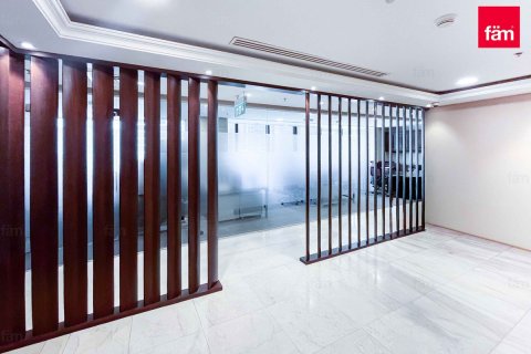 Зняти в оренду офіс в Бизнес-Бэй, Дубай, ОАЕ 246м2, № 645548 - фото 1