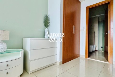 Apartment til salg i Dubai Marina, Dubai, UAE 1 soveværelse, 83 kvm № 717858 - foto 10