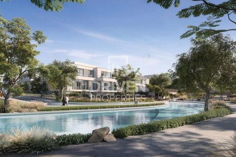 Willa na sprzedaż w Dubai, ZEA 5 sypialnie, 1040 mkw., nr 683069 - zdjęcie 9