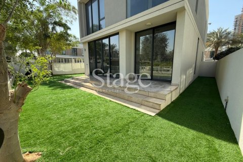 Dubai Hills Estate, Dubai, UAE의 판매용 빌라 침실 4개, 391제곱미터 번호 737532 - 사진 13