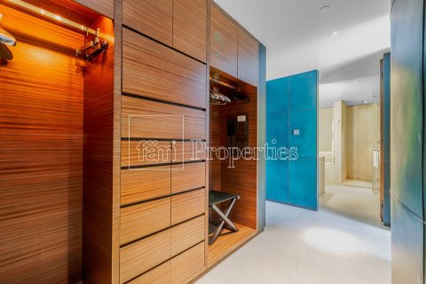 Appartamento in affitto a Downtown Dubai (Downtown Burj Dubai), Dubai, EAU 2 camere da letto, 178.9 mq. № 702603 - foto 17