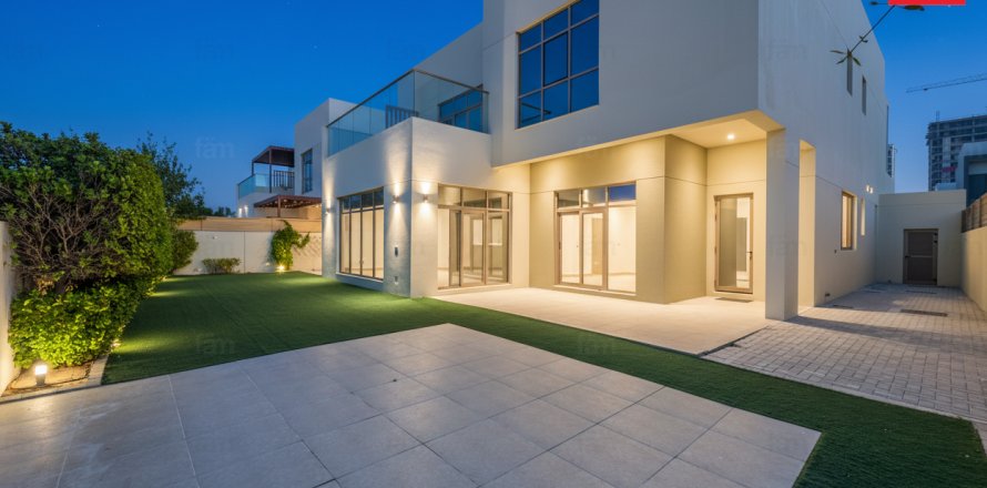 Vila di Al Furjan, Dubai, UAE 4 bilik tidur, 619 meter persegi № 691212