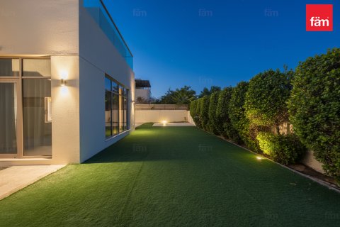 Vila di Al Furjan, Dubai, UAE 4 bilik tidur, 619 meter persegi № 691212 - foto 21
