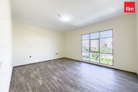 Vila di Al Furjan, Dubai, UAE 4 bilik tidur, 619 meter persegi № 691212 - foto 27