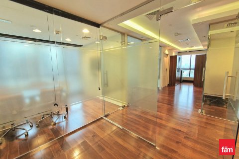 Oficina en alquiler en Dubai, EAU 125.5 m2 № 691208 - foto 8