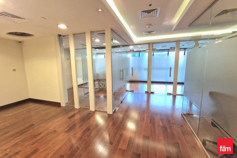 Office i Dubai, UAE 125.5 kvm № 691208