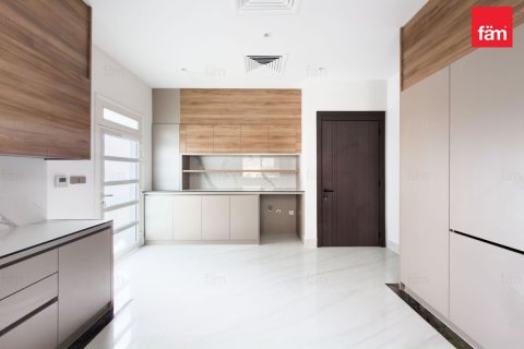 Vilă de vânzare în Dubai, EAU 6 dormitoare, 464.8 mp.  №691209 - poză 22