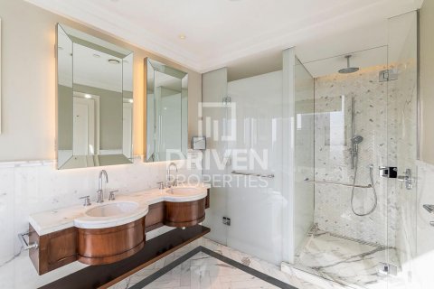 Penthouse in Downtown Dubai (Downtown Burj Dubai), UAE 3 bedrooms, 321 sq.m. № 602291 - photo 16