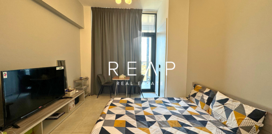 דירה ב Dubai Residence Complex, Dubai, איחוד האמירויות 37.5 מ"ר מספר 728678