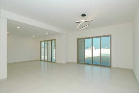 Vilë në Jebel Ali, Dubai, Emiratet e Bashkuara Arabe 4 dhoma gjumi, 378239.12 m2. № 750712 - Foto 19