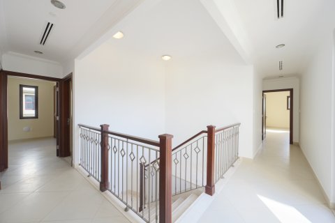 Villa in Arabian Ranches 2, Dubai, UAE 5 bedrooms, 1073.03 sq.m. № 750706 - photo 12