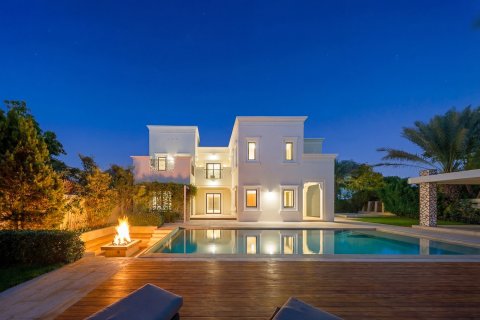Villa à Arabian Ranches 2, Dubai, EAU: 5 chambres, 1073.03 m2 № 750706