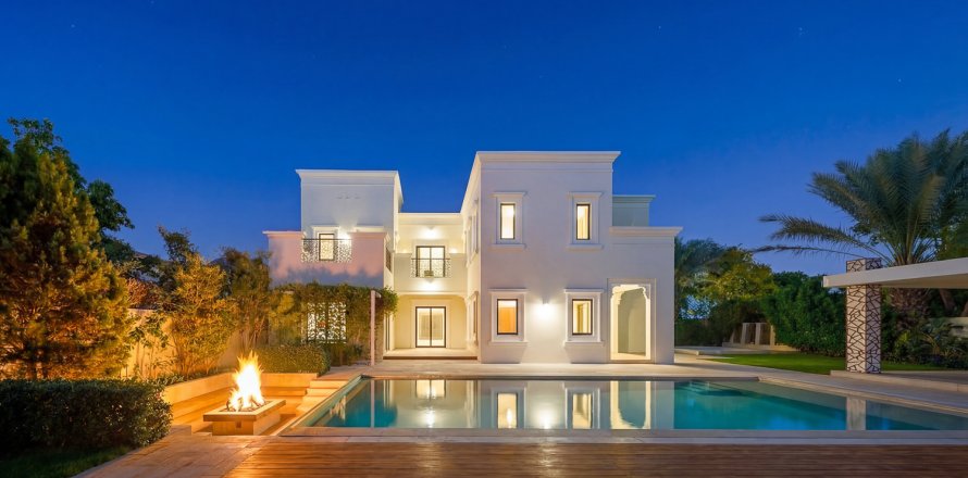 Villa in Arabian Ranches 2, Dubai, UAE 5 bedrooms, 1073.03 sq.m. № 750706