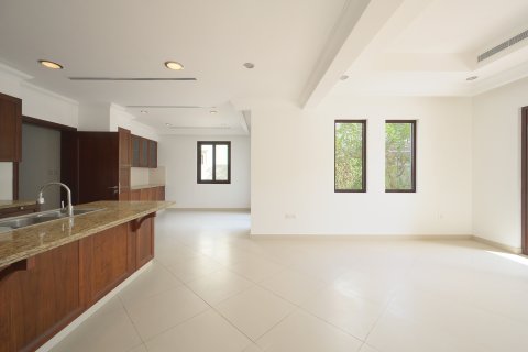 Villa in Arabian Ranches 2, Dubai, UAE 5 bedrooms, 1073.03 sq.m. № 750706 - photo 7