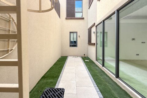 Üürile anda villa asukohaga Mohammed Bin Rashid City, Dubai, AÜE: 4 magamistoaga, 559.09 m² Nr 750707 - pilt 19