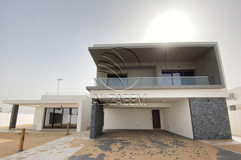 Vila na Yas Island, Abu Dhabi, SAE 6 ložnice, 1047 m² Č.: 614925 - fotografie 4