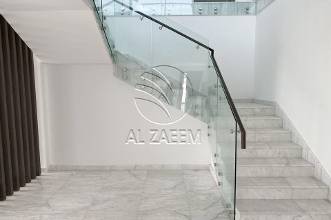 Vila na Yas Island, Abu Dhabi, SAE 6 ložnice, 1047 m² Č.: 614925 - fotografie 20