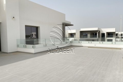 Vila na Yas Island, Abu Dhabi, SAE 6 ložnice, 1047 m² Č.: 614925 - fotografie 21