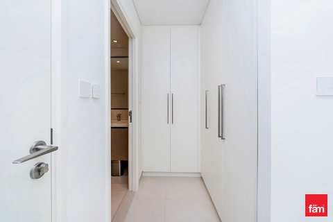 Appartement te huur in Downtown Dubai (Downtown Burj Dubai), Dubai, VAE 2 slaapkamers, 99.5 vr.m., nr 710210 - foto 11