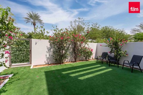 Vilë në Dubai, Emiratet e Bashkuara Arabe 3 dhoma gjumi, 181.2 m2. № 710199 - Foto 21