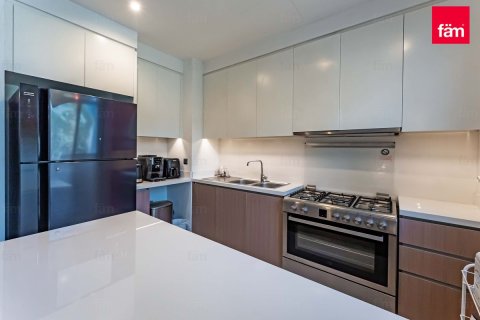 Vilë në Dubai, Emiratet e Bashkuara Arabe 3 dhoma gjumi, 181.2 m2. № 710199 - Foto 3