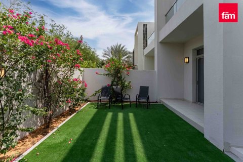 Vilë në Dubai, Emiratet e Bashkuara Arabe 3 dhoma gjumi, 181.2 m2. № 710199 - Foto 23