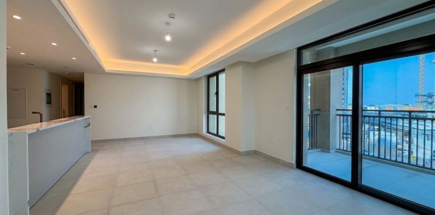 דירה ב Umm Suqeim, Dubai, איחוד האמירויות 3 חדרי שינה, 183.4 מ"ר מספר 738941