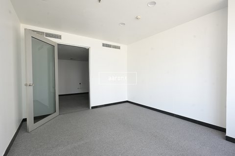 Üürile anda kontor asukohaga Sheikh Zayed Road, Dubai, AÜE: 227.8 m² Nr 590753 - pilt 13