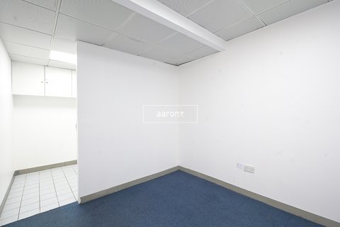 Üürile anda kontor asukohaga Sheikh Zayed Road, Dubai, AÜE: 227.8 m² Nr 590753 - pilt 7