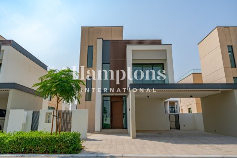 Villa in Arabian Ranches 3, Dubai, UAE 3 bedrooms, 419.92156000 sq.m. № 652557 - photo 18