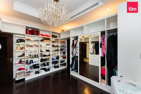 Vila v Palm Jumeirah, Dubai, SAE 4 ložnice, 468.8 m² Č.: 573316 - fotografie 23