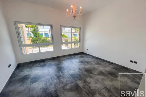 Villa itt: Jumeirah Village Triangle, Dubai, EAE, 4 hálószoba, 675.13 m², azonosító: 764748 - fénykép 9