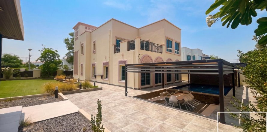 Villa itt: Jumeirah Village Triangle, Dubai, EAE, 4 hálószoba, 675.13 m², azonosító: 764748