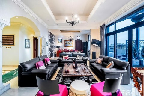 Penthouse til salg i Palm Jumeirah, Dubai, UAE 4 soveværelser, 456.06 kvm № 764746 - foto 2