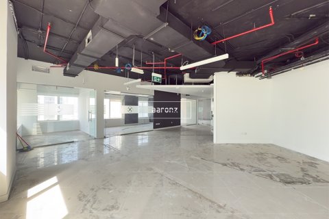 Birojs Business Bay, Dubaijā, AAE 248.9 m2 Nr. 571552 - attēls 1