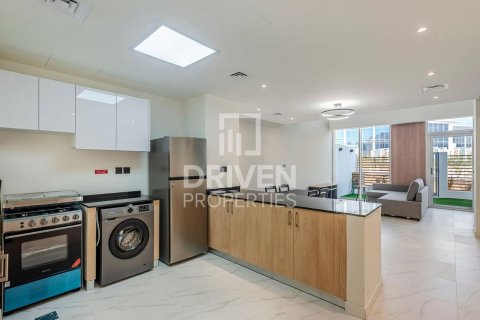 Vila di Dubai Land, UAE 2 bilik tidur, 101 meter persegi № 653996 - foto 13