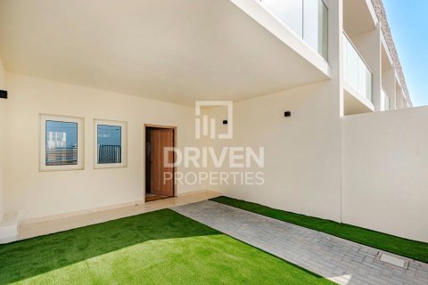 Vila di Dubai Land, UAE 2 bilik tidur, 101 meter persegi № 653996 - foto 18