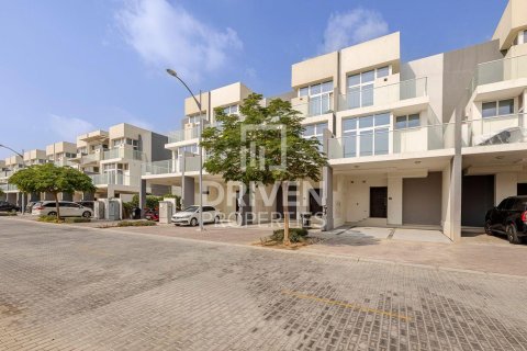 Kamienica do wynajęcia w Dubai, ZEA 5 sypialnie, 227.8 mkw., nr 747035 - zdjęcie 23
