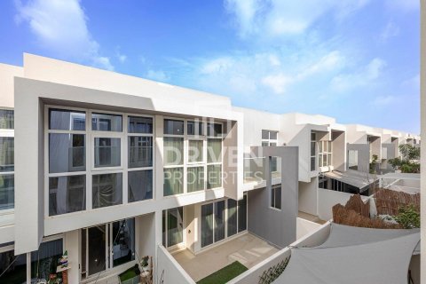 Kamienica do wynajęcia w Dubai, ZEA 5 sypialnie, 227.8 mkw., nr 747035 - zdjęcie 19