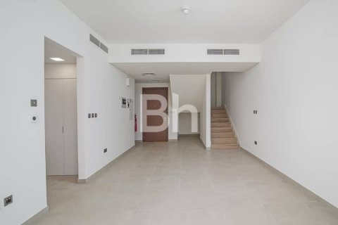 Снять в аренду таунхаус на Остров Яс, Абу-Даби, ОАЭ 3 спальни, 313м2, № 616888 - фото 4
