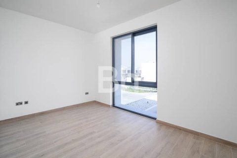 Снять в аренду таунхаус на Остров Яс, Абу-Даби, ОАЭ 3 спальни, 313м2, № 616888 - фото 11
