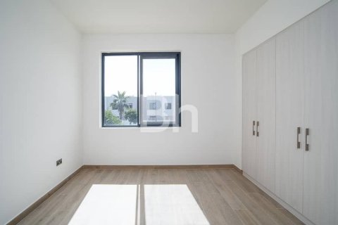 Снять в аренду таунхаус на Остров Яс, Абу-Даби, ОАЭ 3 спальни, 313м2, № 616888 - фото 7