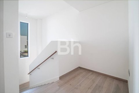 Снять в аренду таунхаус на Остров Яс, Абу-Даби, ОАЭ 3 спальни, 313м2, № 616888 - фото 6
