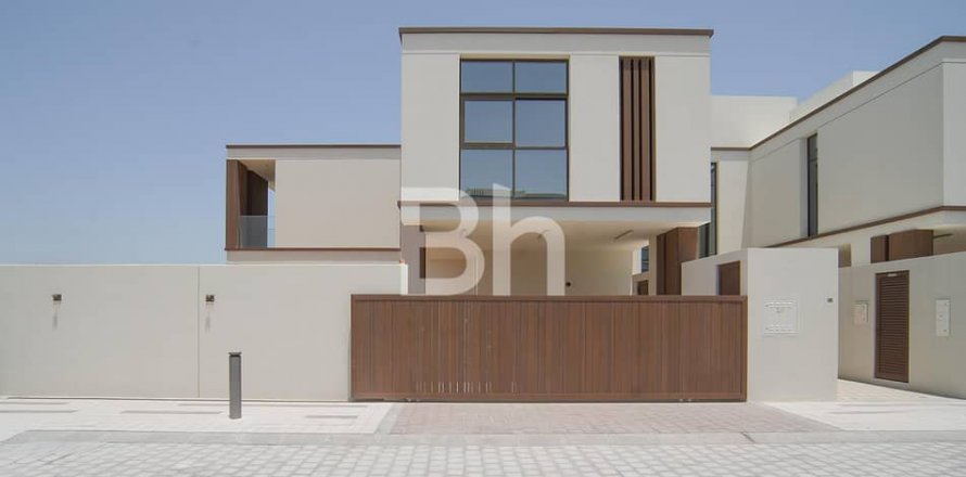 Таунхаус в Абу-Даби, ОАЭ 3 спальни, 226м2 № 616886