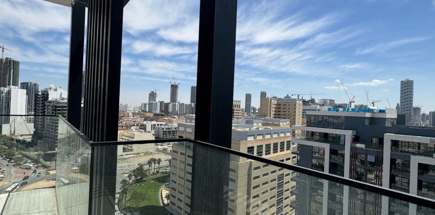 Apartment in Dubai, UAE 2 bedrooms, 112.1 sq.m. № 702264